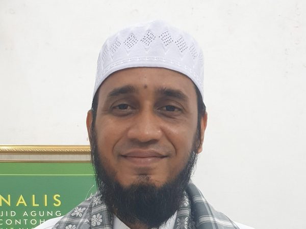 RAMADHAN SYAHRUL QUR'AN (Dr. H. Yusran Hadi, Lc. MA)