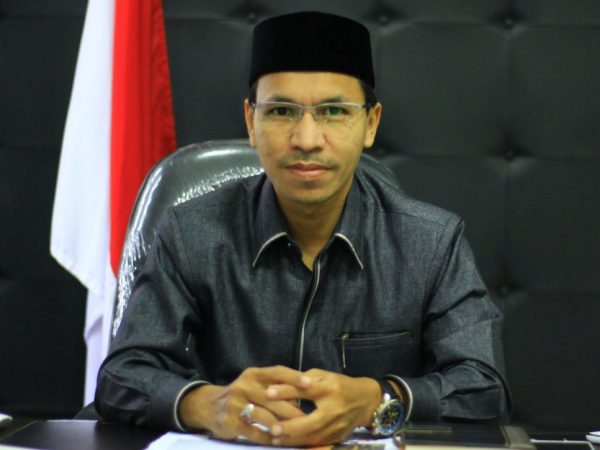 MENJAGA SEMANGAT IBADAH HINGGA AKHIR RAMADHAN (Farid Nyak Umar, ST)