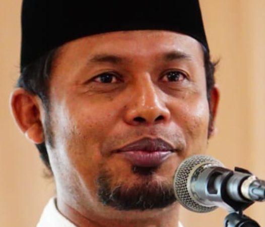 MEMBANGUN HUBUNGAN DENGAN ALLAH (Subhan M.Isa, S. Ag. MA)